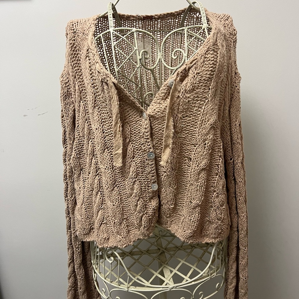 FREE PEOPLE SWEATER